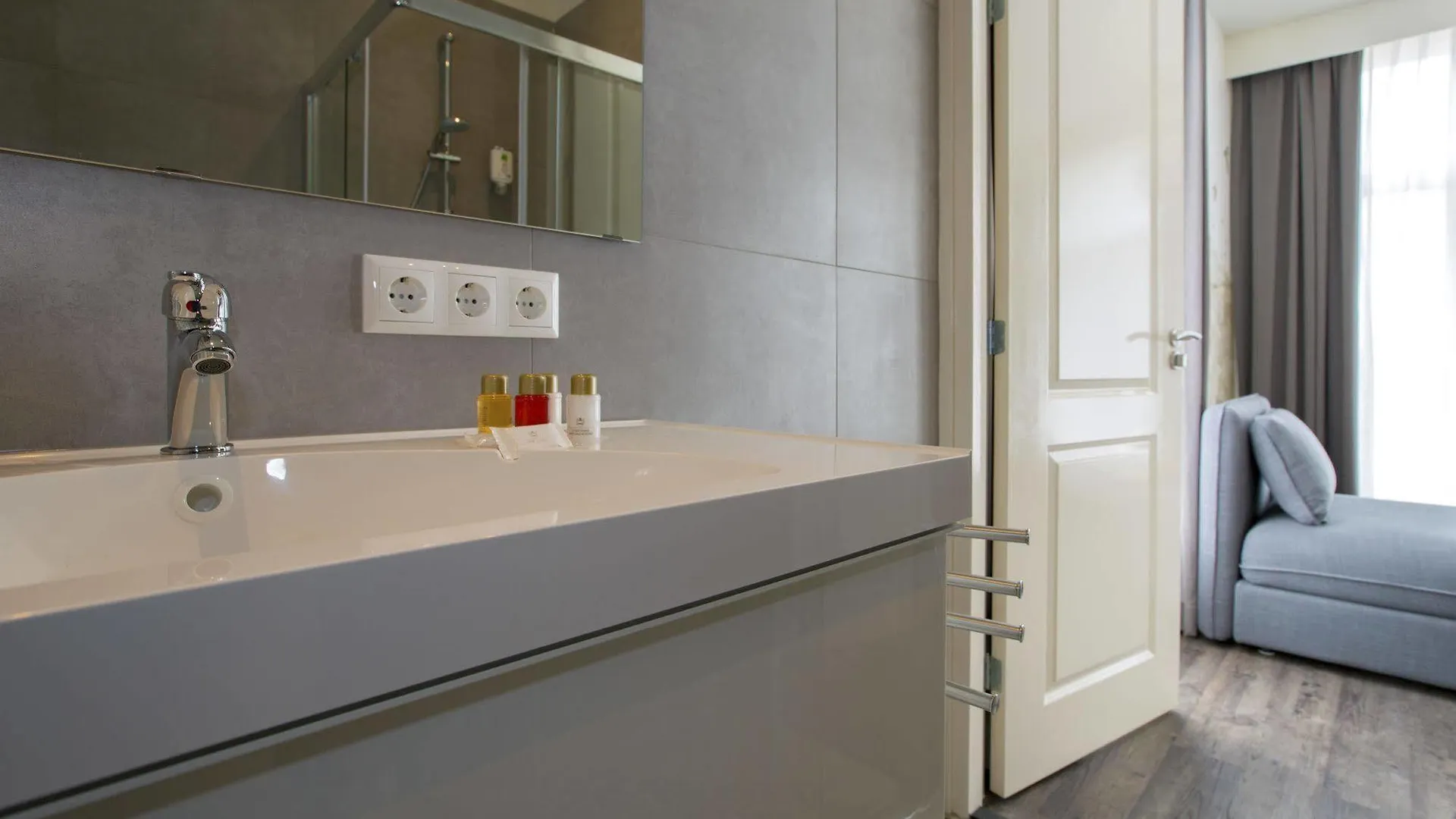 De With Studio'S Apartment Rotterdam